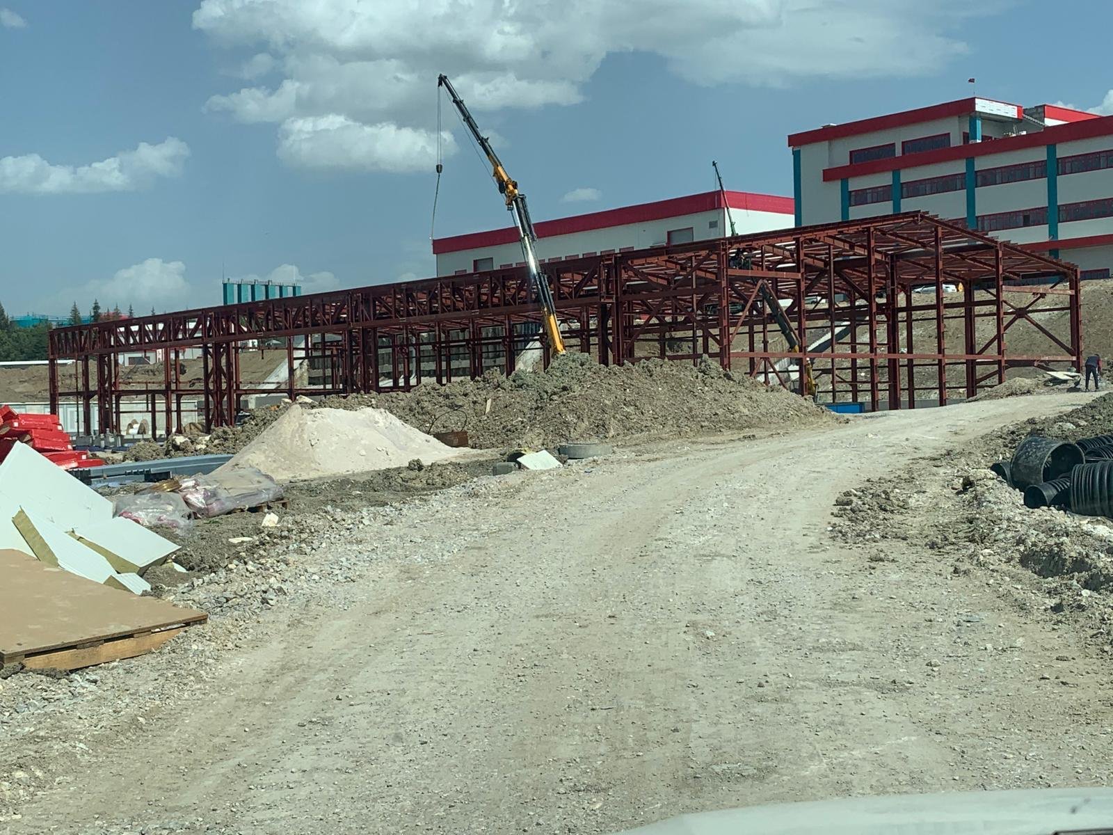 Ankara Aselsan helikopter hangar çelik konstrüksiyon montajı